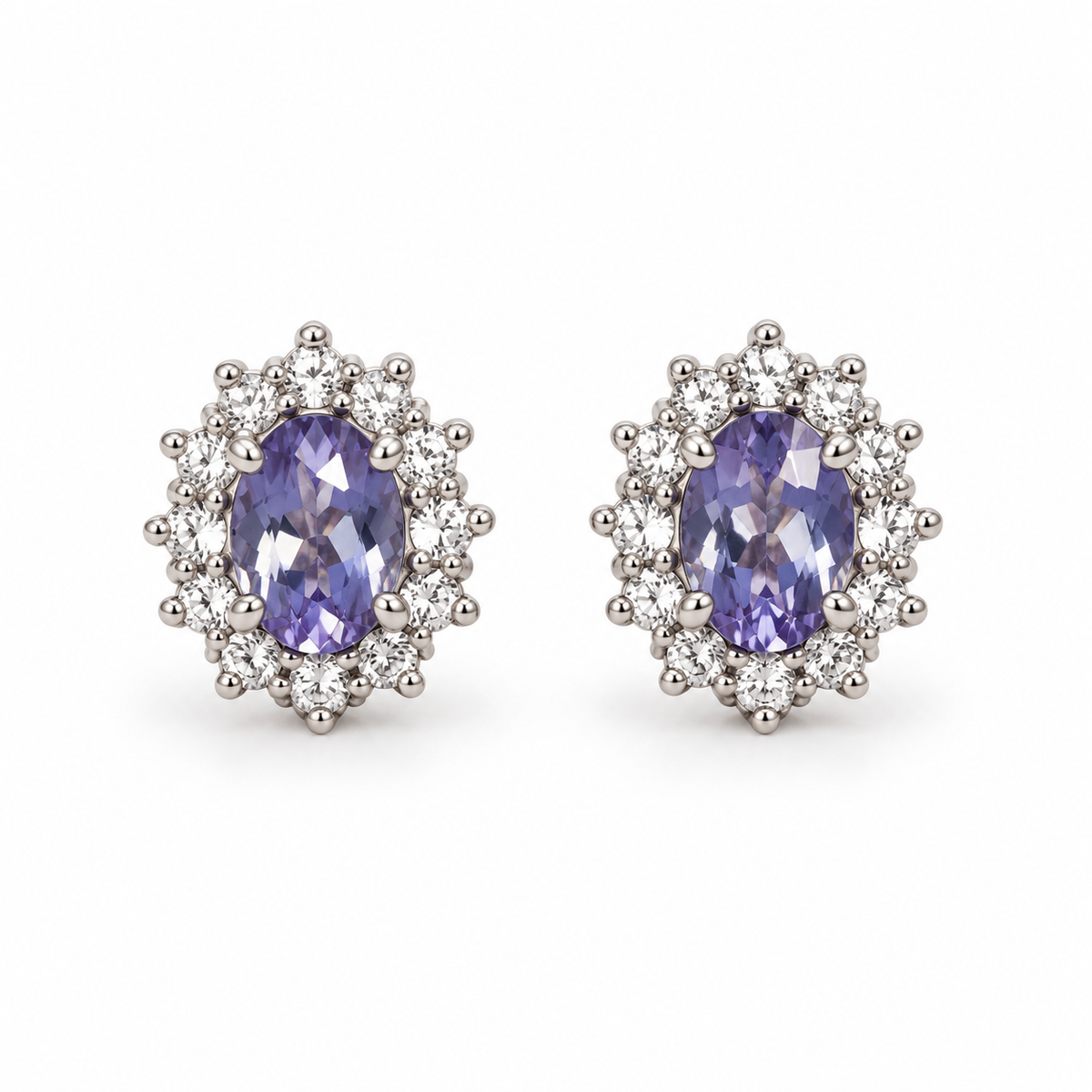 Orecchini ovali in argento 925 – Lilla – foto singola su sfondo bianco