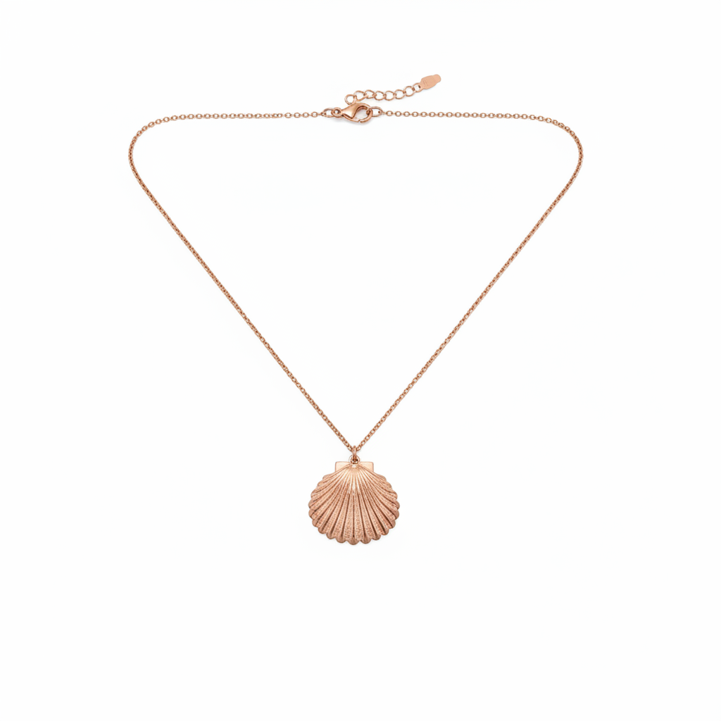 Collana conchiglia rosé sfondo bianco