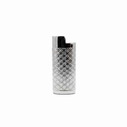 Portaaccendino argento 925 incisione rombi sfondo bianco
