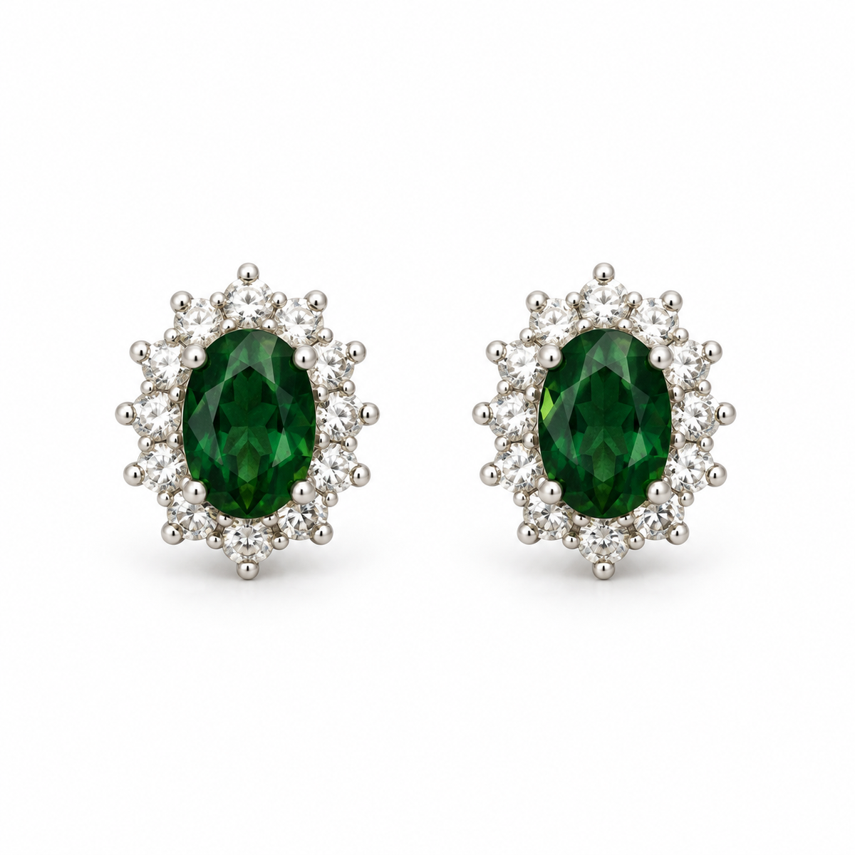Orecchini ovali in argento 925 – Verde – foto singola su sfondo bianco