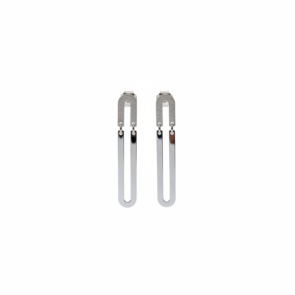 Orecchini argento archetto martellato con barrette lucide